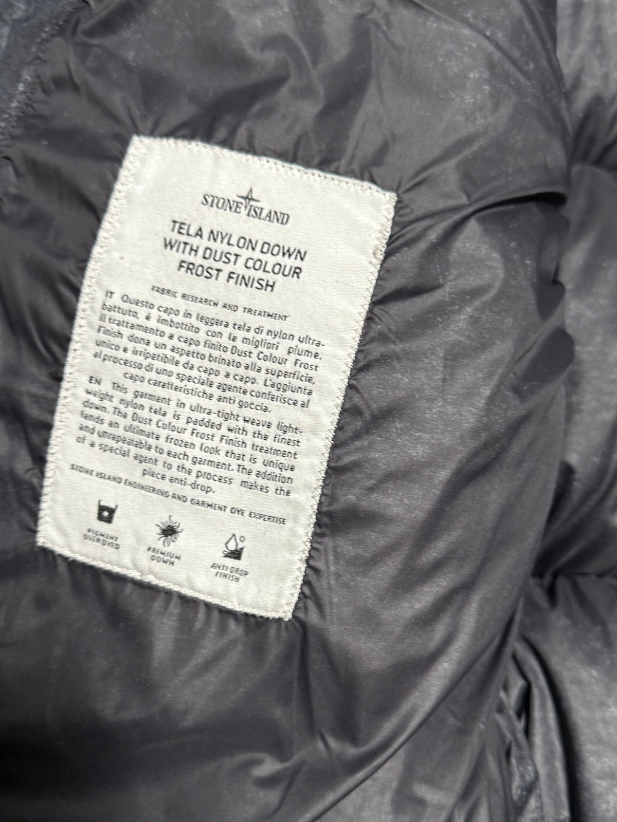 Stone Island Tela Nylon Down With Dust Colour Frost Finish With Hood Liner