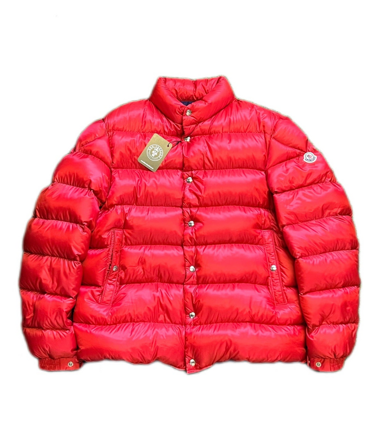 Moncler Doudoune Legere Down Jacket – DON Threads Moncler Doudoune Legere Down Jacket – DON Threads