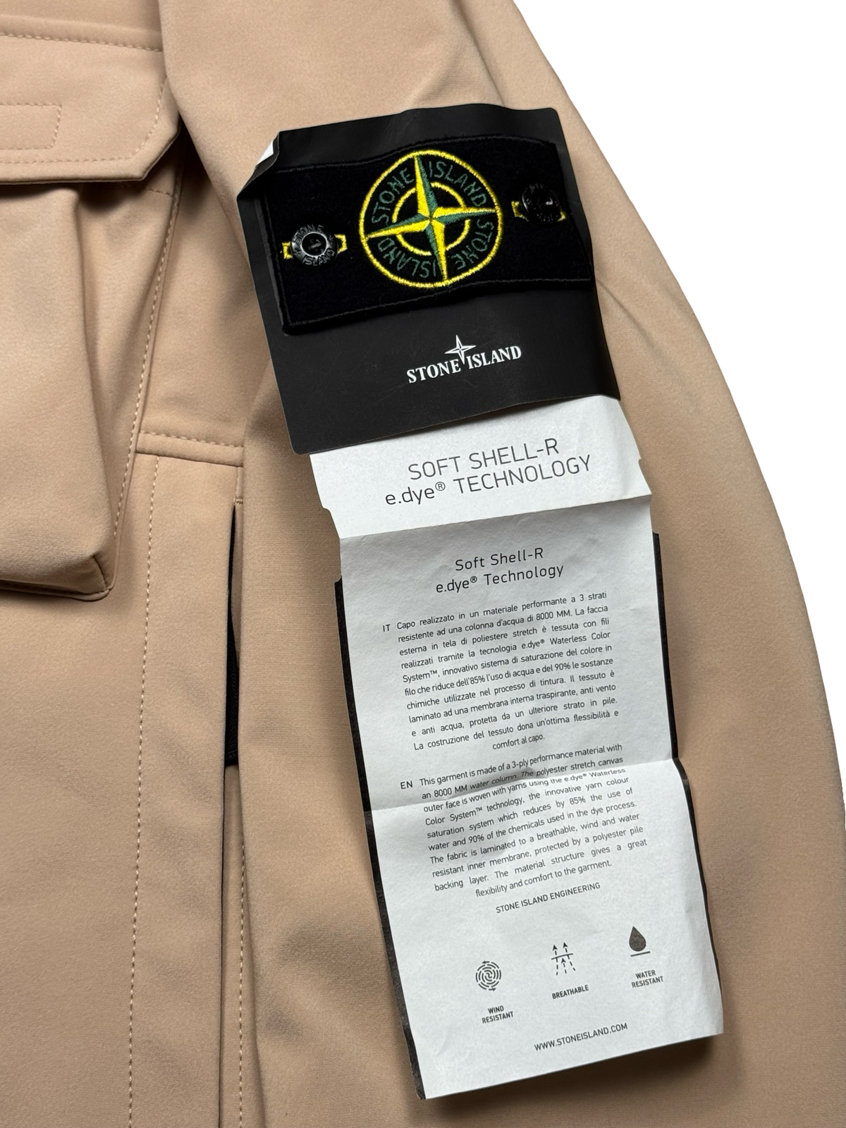 Stone Island Soft Shell-R e.dye Technology