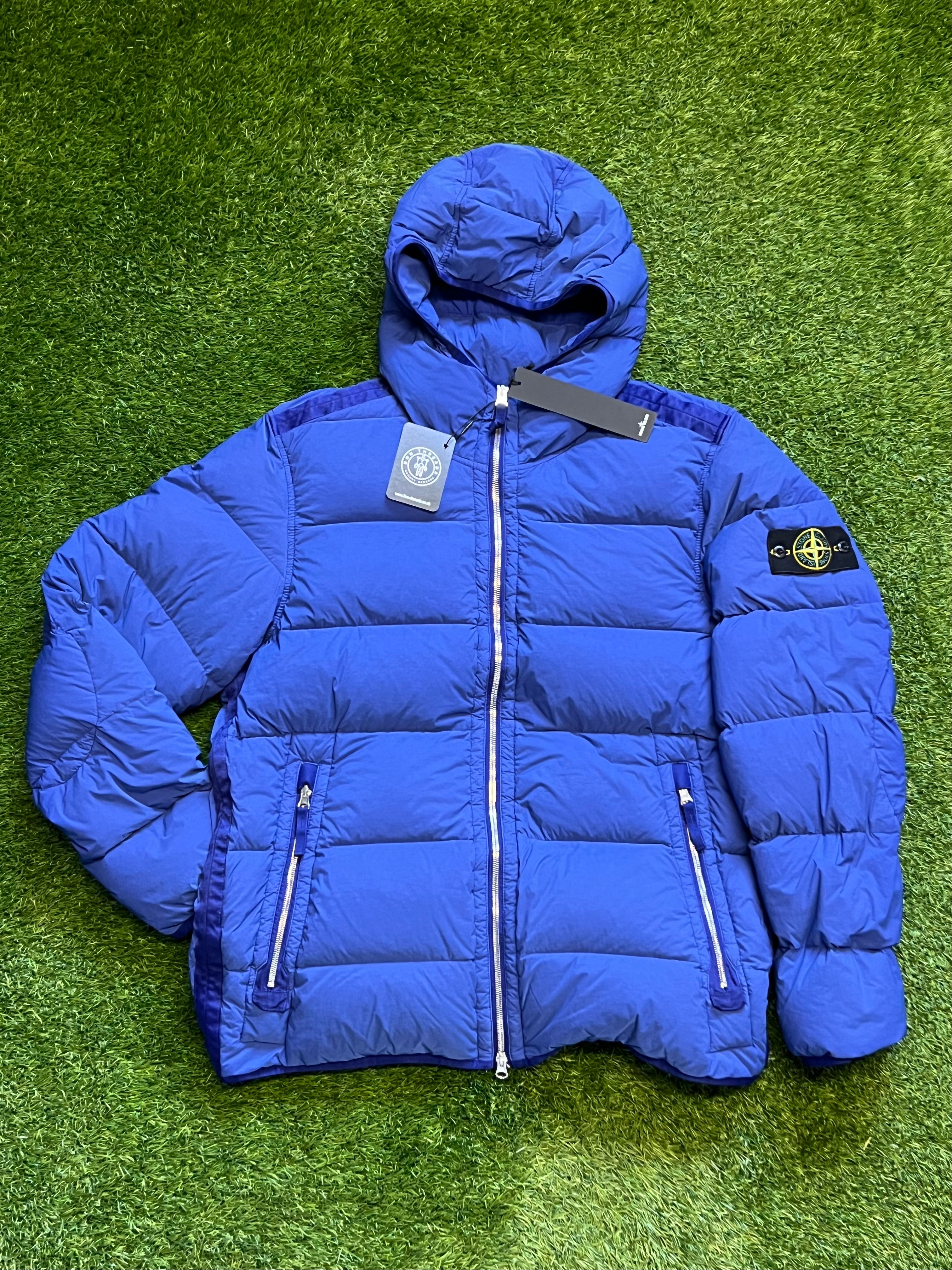 SEAMLESS TUNNEL NYLON DOWN