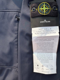 Stone Island Light Soft Shell-R e.dye Technology In Recycled Polyester