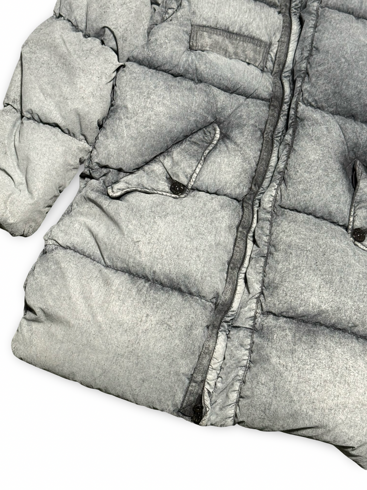 Stone Island Tela Nylon Down With Dust Colour Frost Finish