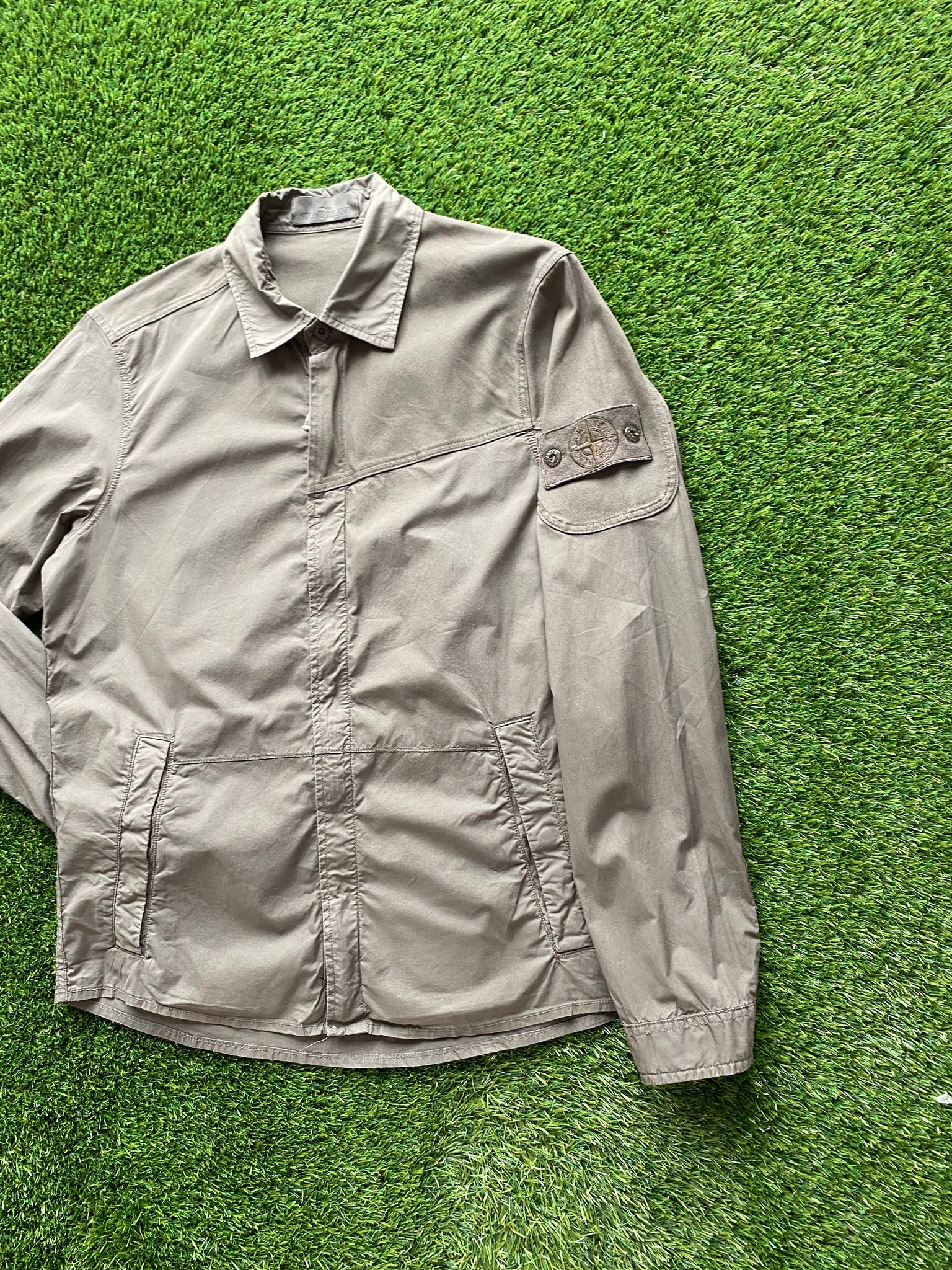 Stone island hotsell ghost overshirt khaki