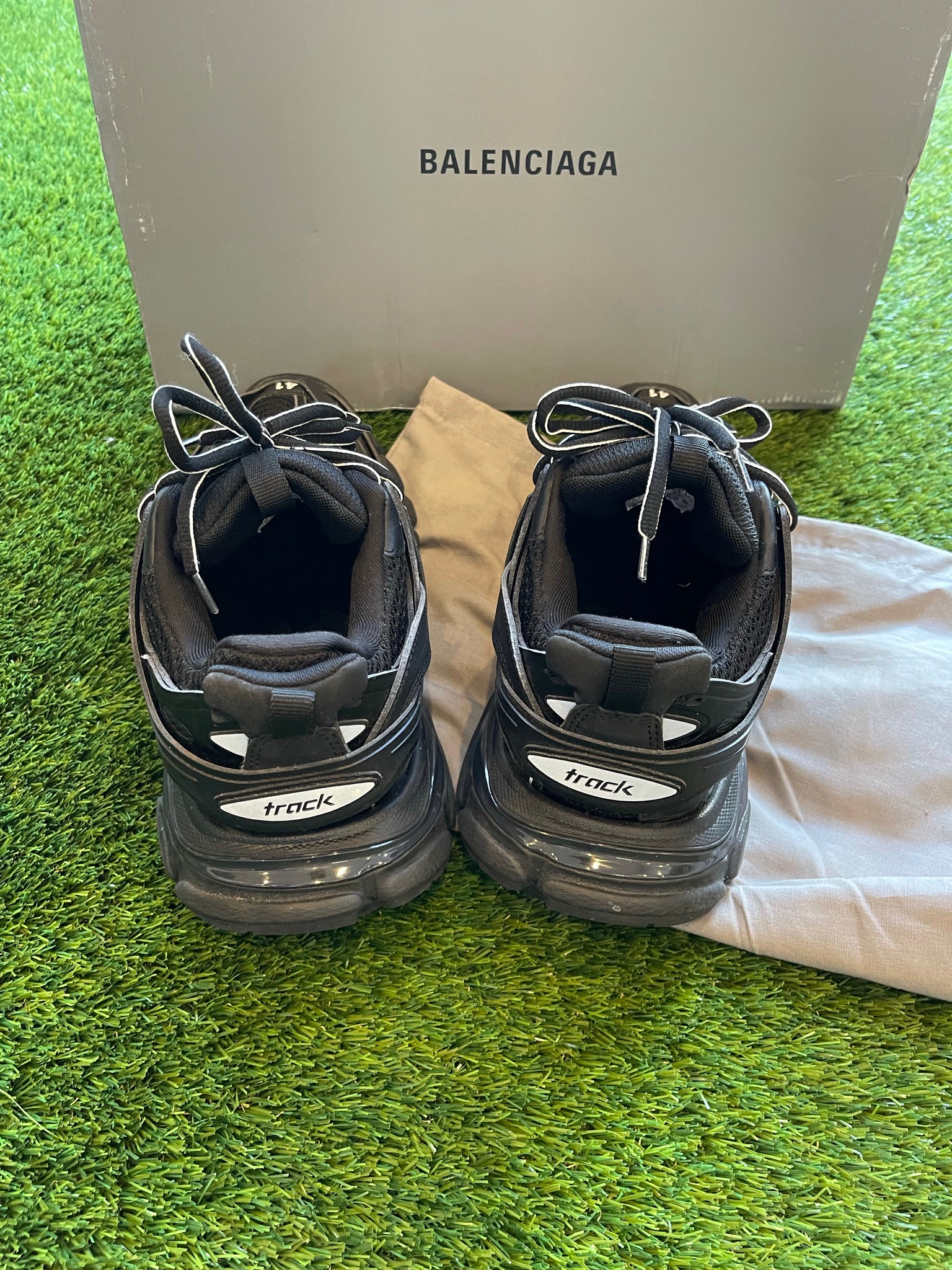 Balenciaga hot sale track nylon